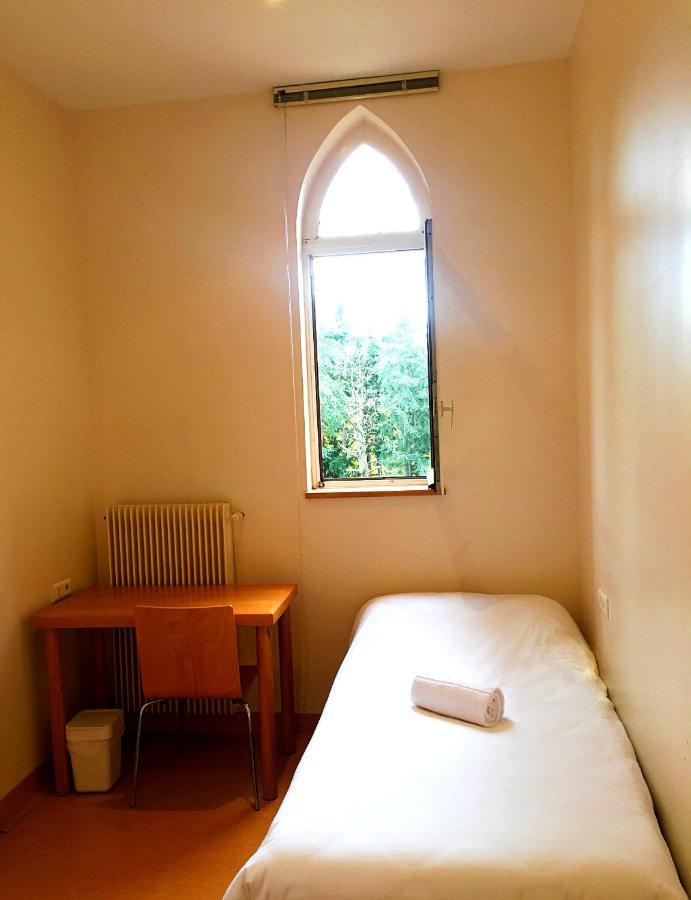 Hotellerie De L'Abbaye Bellegarde-Sainte-Marie Ngoại thất bức ảnh
