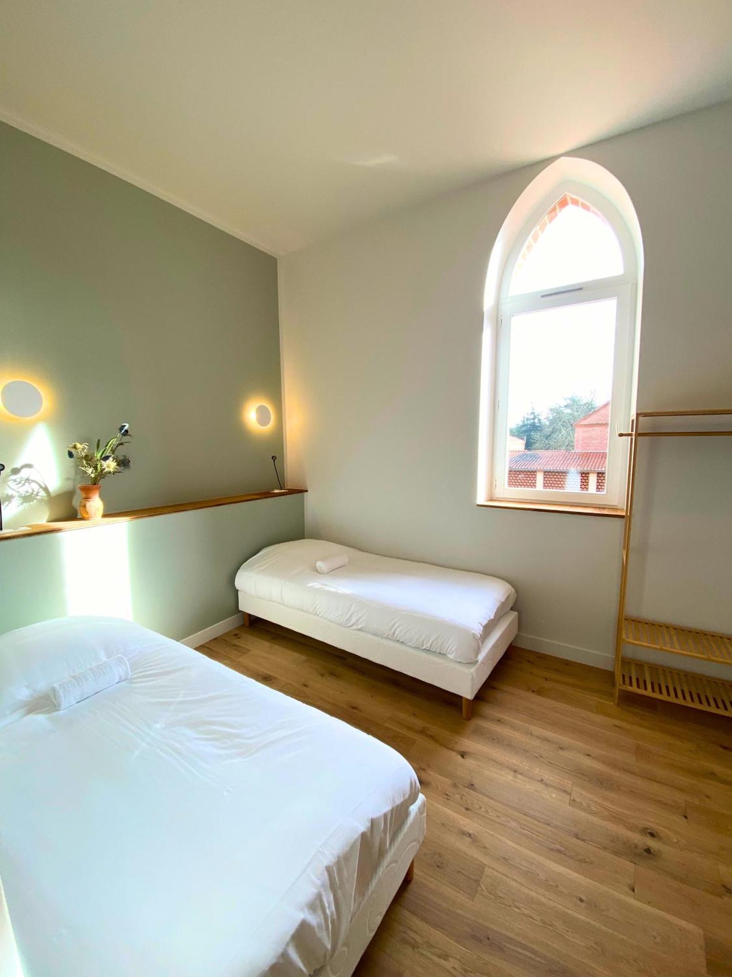 Hotellerie De L'Abbaye Bellegarde-Sainte-Marie Ngoại thất bức ảnh