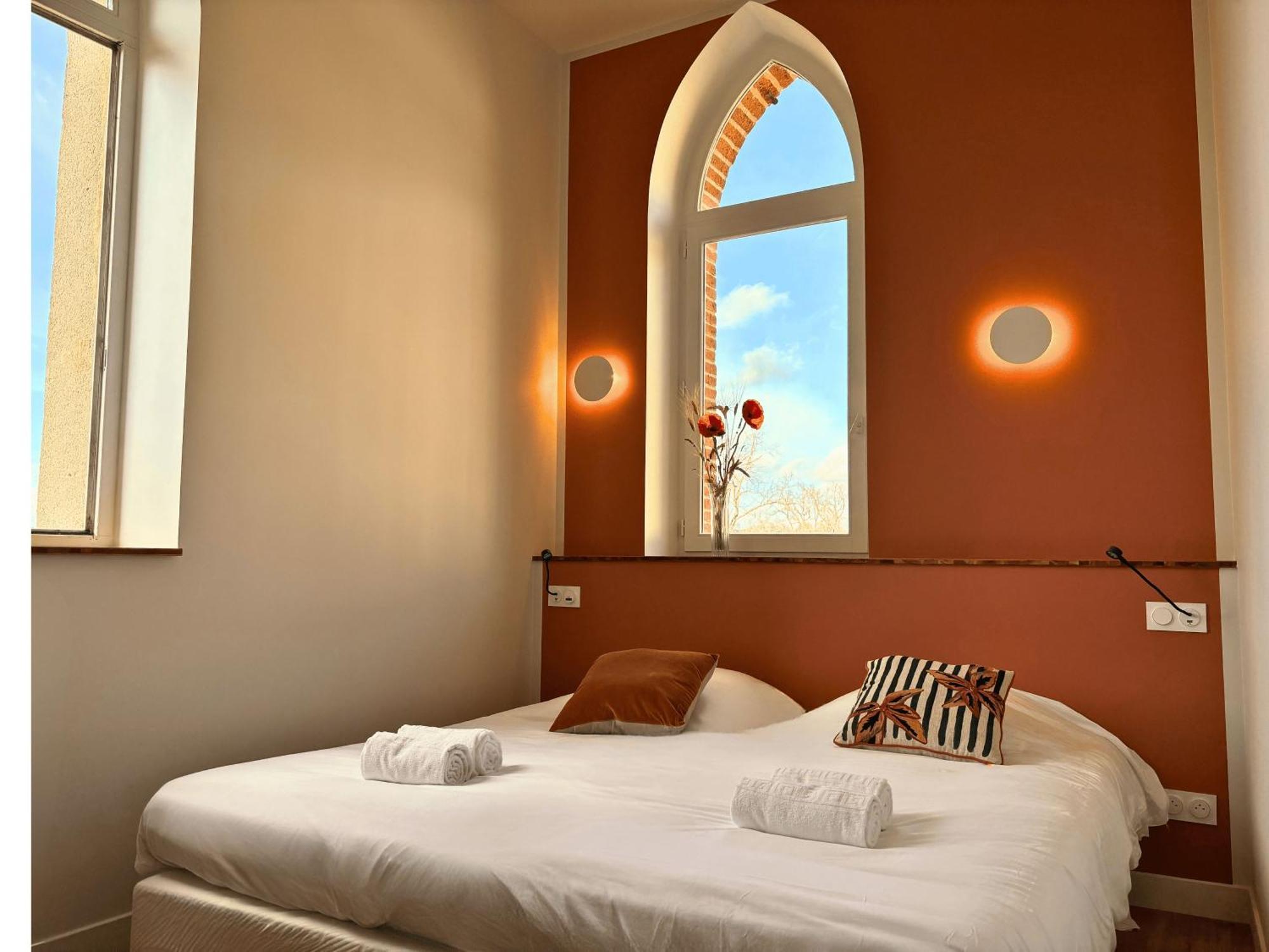 Hotellerie De L'Abbaye Bellegarde-Sainte-Marie Ngoại thất bức ảnh